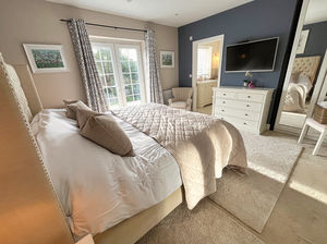 Photo 17- click for photo gallery